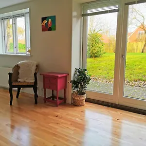 300meter Walk To Lego House - 70m2 With Garden Apartament